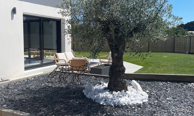 Plobannalec-Lesconil House | Nouveau. Ty Louarn - Maison Bord de mer - Lesconil - Pays Bigouden