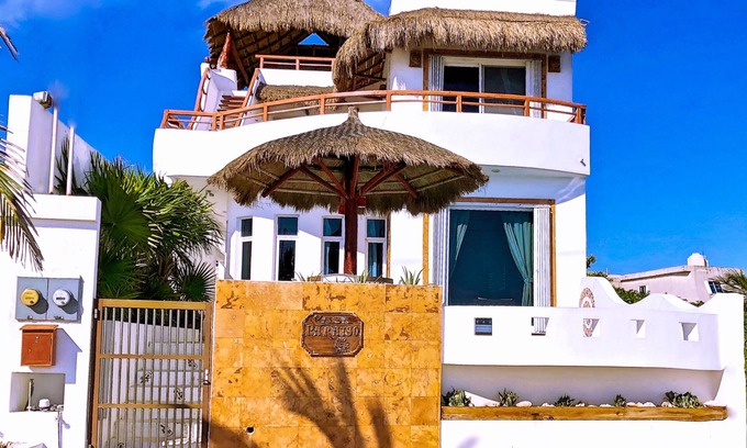 Isla Mujeres House | Nov & Dec specials~Unobstructed Caribbean~Oceanfront Spacious Private Home~Pool