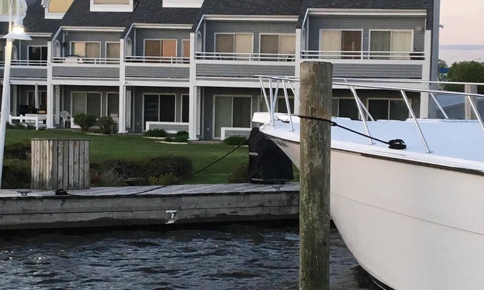 Spring Lake Condo | Nov.-May Specials. Waterfront Condo Minutes from Grand Haven. Winter discount.