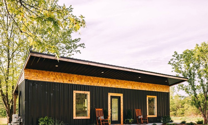 New Plymouth Cottage | Nova Cottage-Hocking Hills Shipping Container