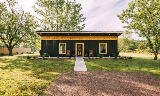 New Plymouth Cottage | Nova Cottage Tiny House Shipping Container
