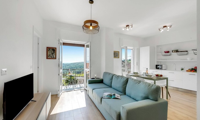 Levo Apartment | Nova Lake View Stresa Hill, Stresa, Italy