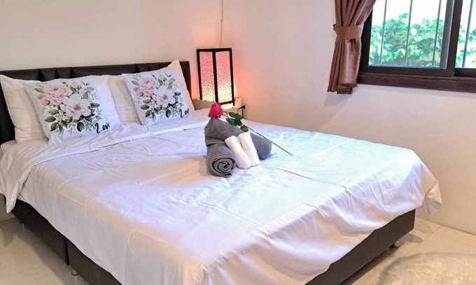 Nong Prue House | November T Lodge . Cozy budget house.