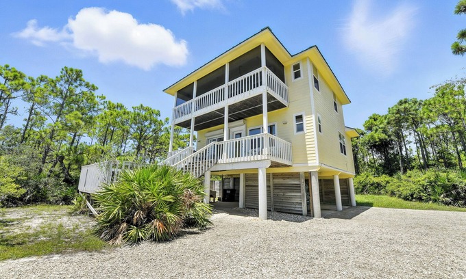 Treasure Beach Village House | Now I Sea is the perfect beach home for a private family getaway.