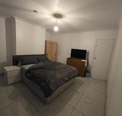 Harehills House | Nowell Walk