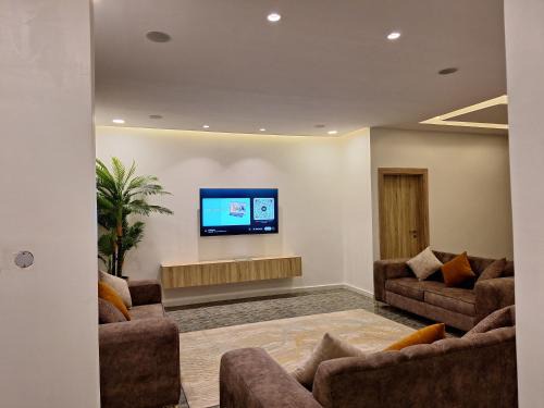 Uyo Apartment | NPJ Fully Furnished 4 Bedroom Apartment in Uyo