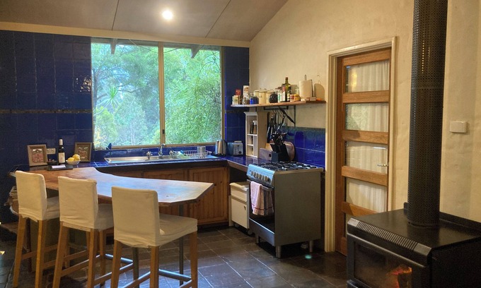 Margaret River Cottage | nThe country cottage nnClose to town. nFamily friendly and pet friendly. n
