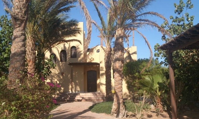 El Gouna Villa | Nubian Style Villa With Swimming Pool Between Lagoons