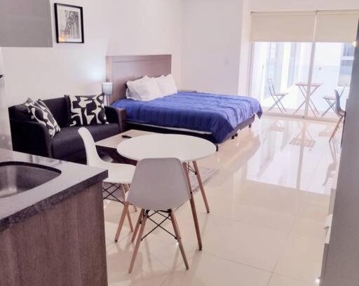 Roma Norte Apartment | Nuevo! Loft hermoso con alberca. Wi-Fi Rapido.