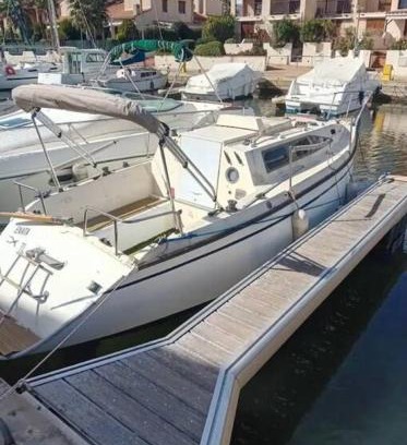 Saint-Cyprien Plage Boat Rental | Nuit insolite sur un voilier