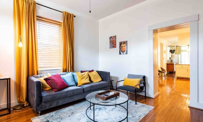 East Market District House | NULU Nest - 2 Bedroom Apartment
