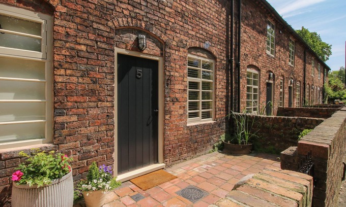 Coalbrookdale Cottage | Number 5