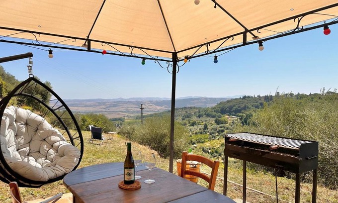 Montalcino Apartment | Nuovissimo Loft panoramico con giardino a Montalcino