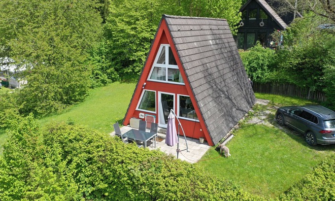 Kinding House | Nur Dach Haus 12