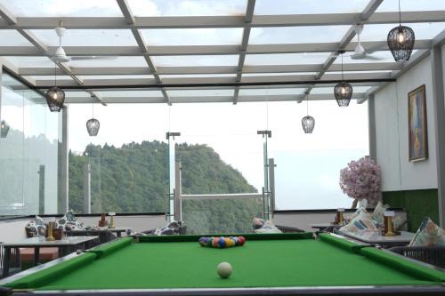 Mussoorie Hotel | Nuri's Nest And Notch