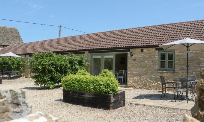 Witney House | Nutchat Barn