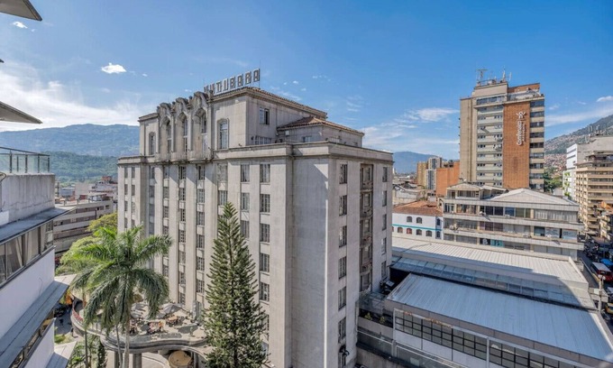 La Candelaria Apartment | Nutibara Loft near plaza botero City downtown