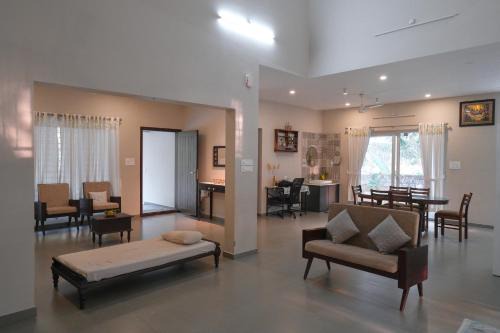 Perumbavoor Villa | Nutmeg Haven Plantation stay