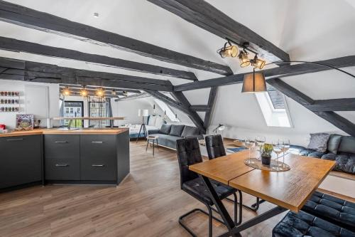 Ansbach Apartment | NUVANA FLATS - Loft 522 Dachterrasse mit Altstadtflair