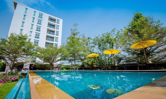 Bang Sao Thong Hotel | NY City Resort And Spa