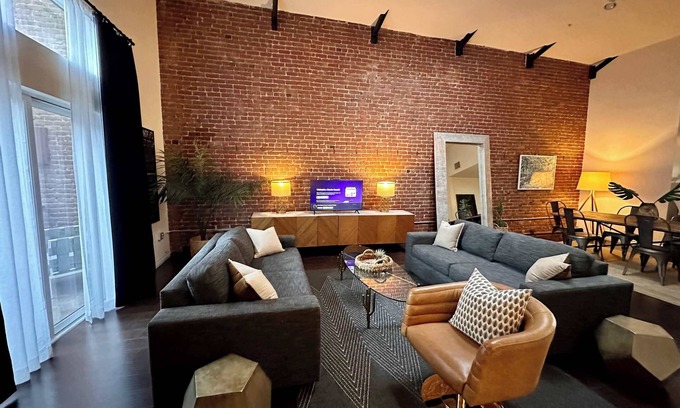 Historic Core Apartment | NYC Style Skylight Penthouse