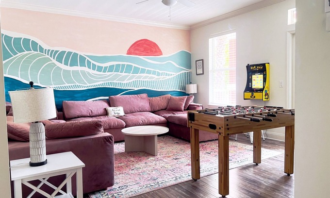 Clipper Cove House | NYE Heated Pool | Foosball Arcade Family Fun