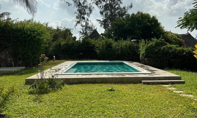 Watamu Villa | Nyumba Sara (sea front villa)