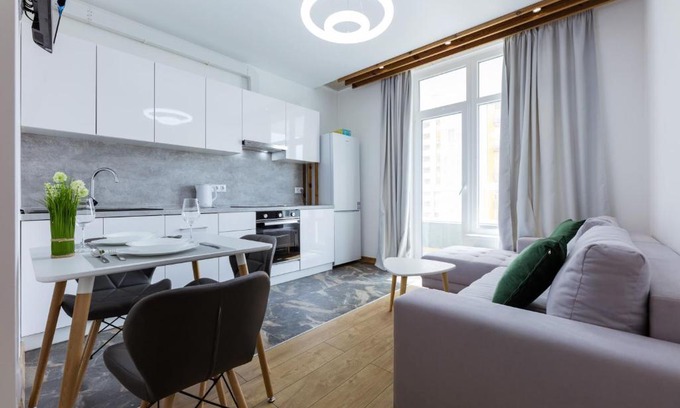Svyatoshyns'kyi District Apartment | Nyvky Like Home - Nyvky Park - apt 45