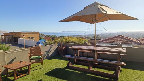 Gordon's Bay Apartment | O'Briens