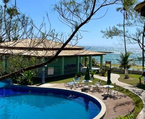 Arembepe Apartment | O Paraíso é aqui: Pé na Areia em Arembepe