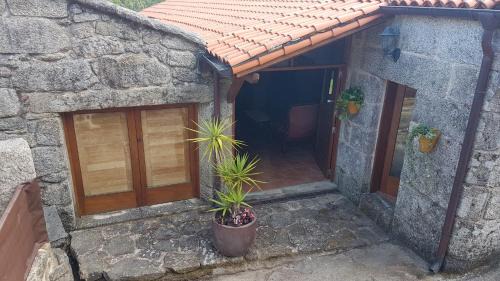 Cerdedo House | O POMAR VELLO