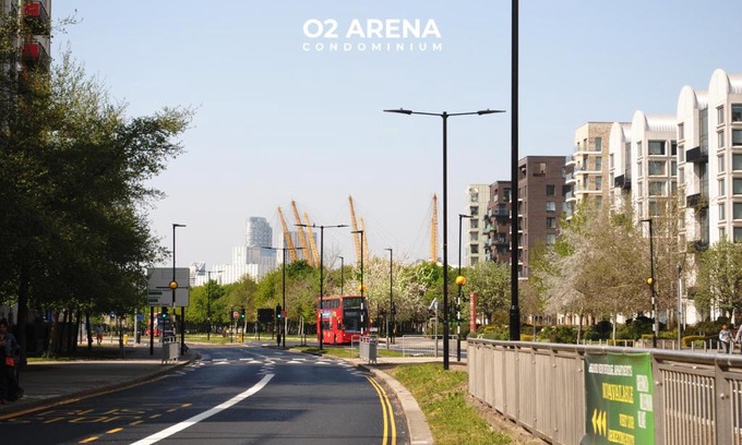 Peninsula Apartment | O2 Arena Condominium