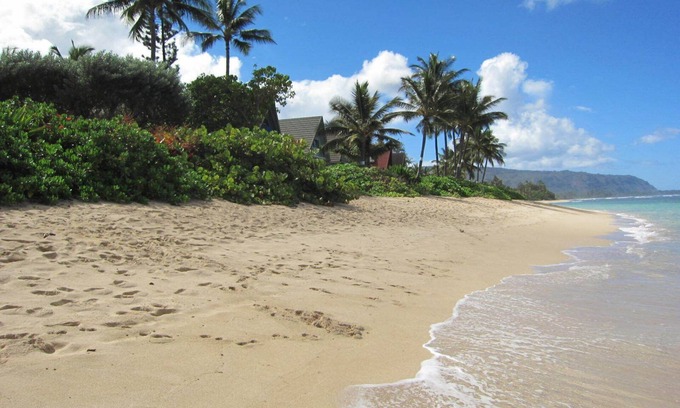 Mokuleia Condo | Oahu North Shore Cozy Condo Steps From The Beach
