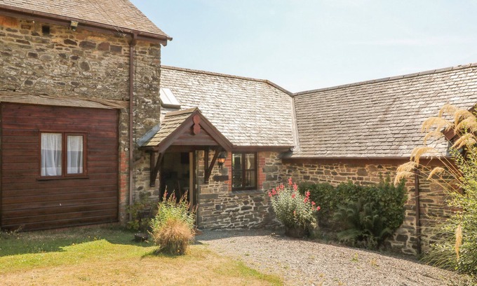South Molton House | OAK COTTAGE, pet friendly, character holiday cottage in North Molton