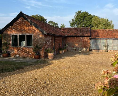 Diss House | Oak Grange holiday cottage