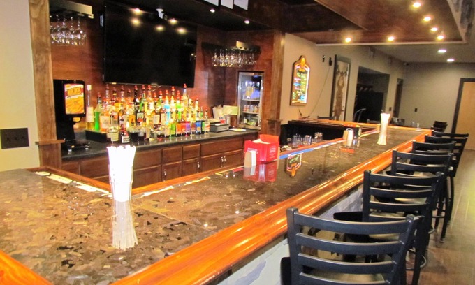 Canton Hotel | Oak Hill Inn & Suites