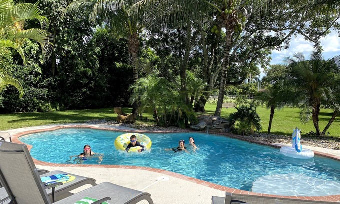 Davie Villa | Oak Hill Oasis - Tropical Villa & Salt Pool - BB&T Center, Everglades & Beaches