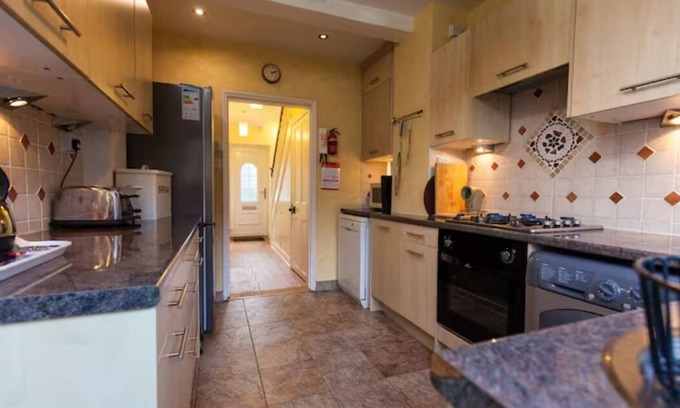 Machynlleth Cottage | Oak House