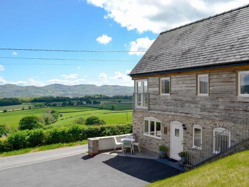 Llanychan House | Oak House
