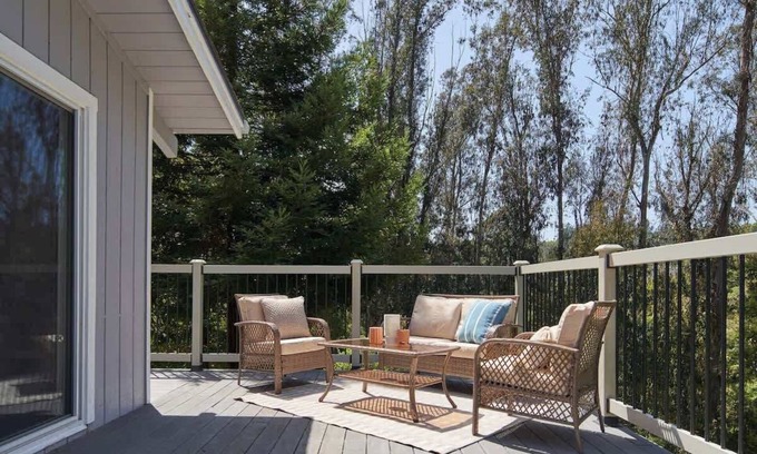 Aptos Hills-Larkin Valley House | Oak Landing in Aptos Hills