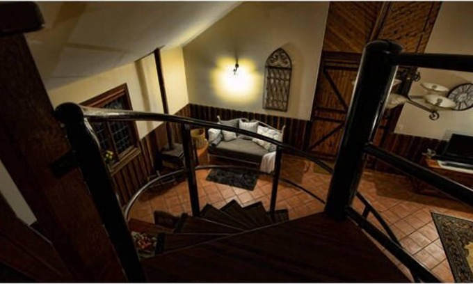 Bridgetown Cottage | Oak Tree Barn - Quiet Luxury Getaway