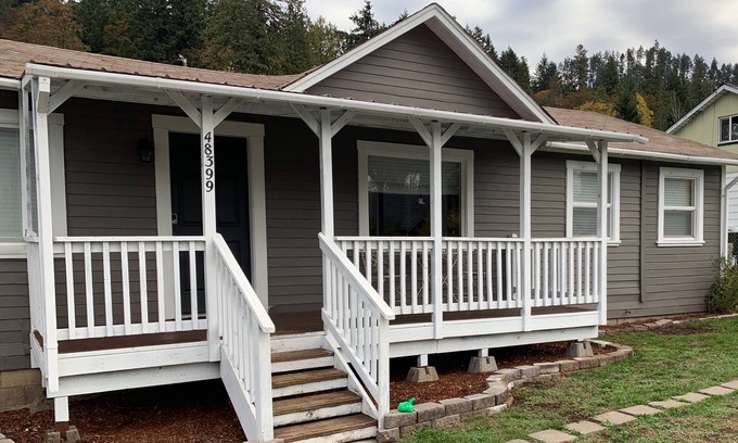 Oakridge House | Oakridge Union Cog House 3Brdm in best location near brewery and Trails