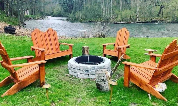 Hartwick House | *Oaks Creek Cottage*ON the Creek*3bd 2bath Sleeps6