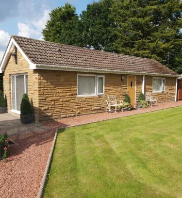 Haxey House | Oaktree Lodge
