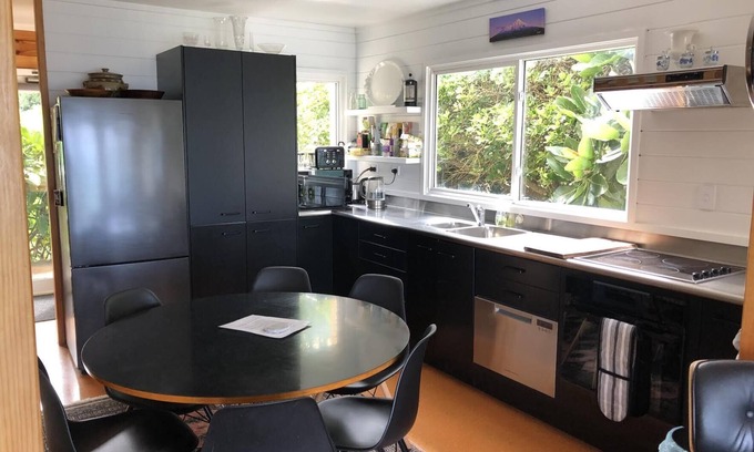 Oakura House | Oakura Bay Absolute-Beachfront Holiday Home