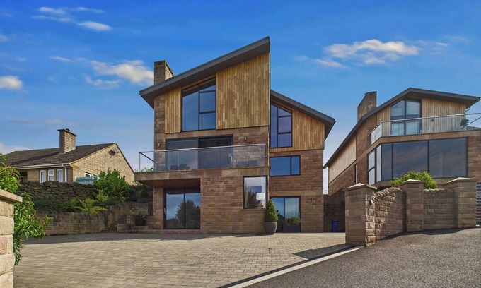 Tansley House | OAKWOOD HOUSE, pet friendly, character holiday cottage in Matlock