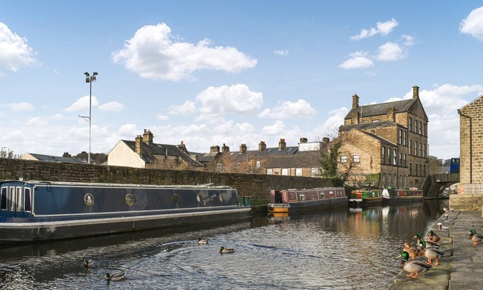 Oakworth Cottage | Oakworth Cottage One - UK42147