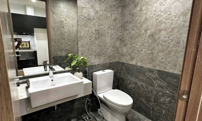 Hong Linh Apartment | Oanh Luxury Hong Linh