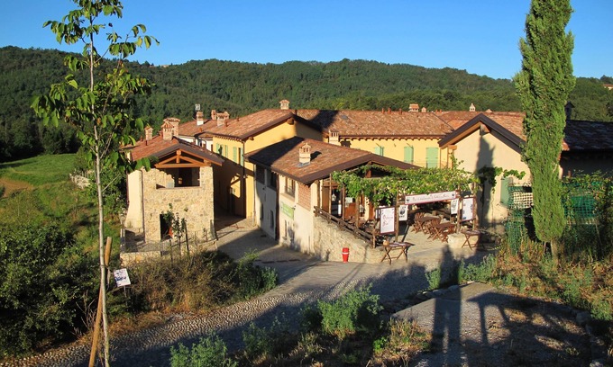 Rovagnate House | Oasi di Galbusera Bianca