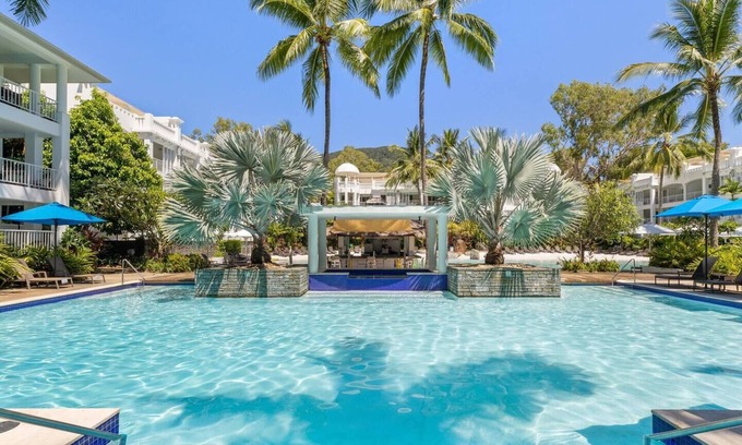 Palm Cove Resort | Oasis at The Beach Club A Tropical Chic Retreat